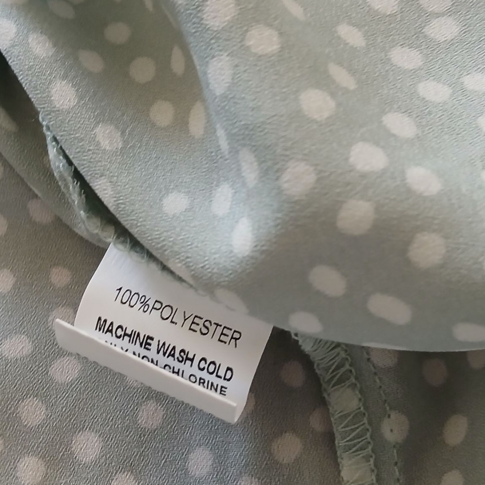 PaperMoon Women's Size Large 100% Polyester Light Blue Polka Dot Blouse - Picture 6 of 7